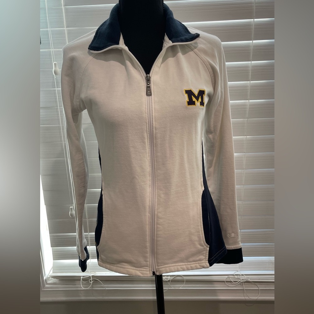 Champions Zip Up With‎ Michigan Logo